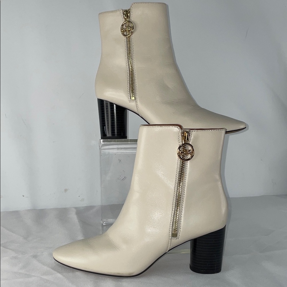COACH IRIS BOOTIE IN CHALK FTL-12-001